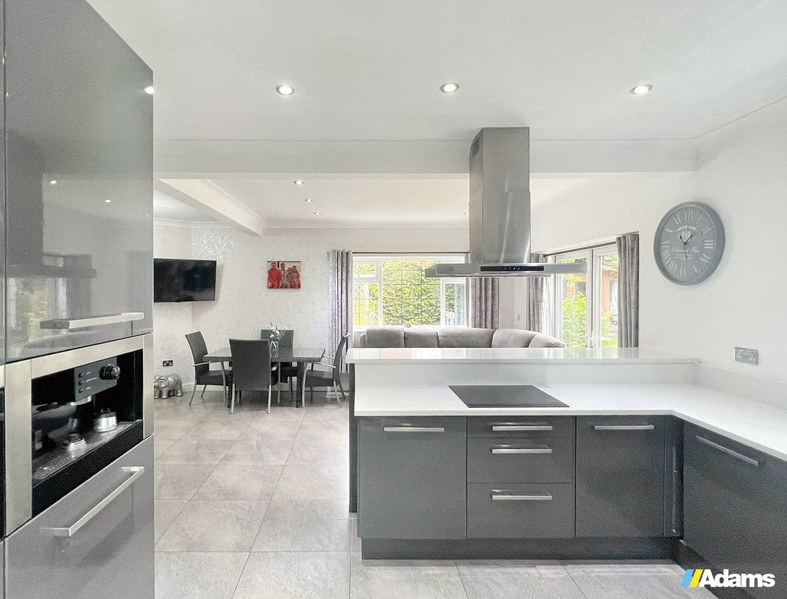 Norlands Lane, Widnes, WA8 5AY