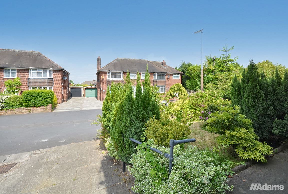 Hollow Drive, Stockton Heath, Warrington, WA4 2AS