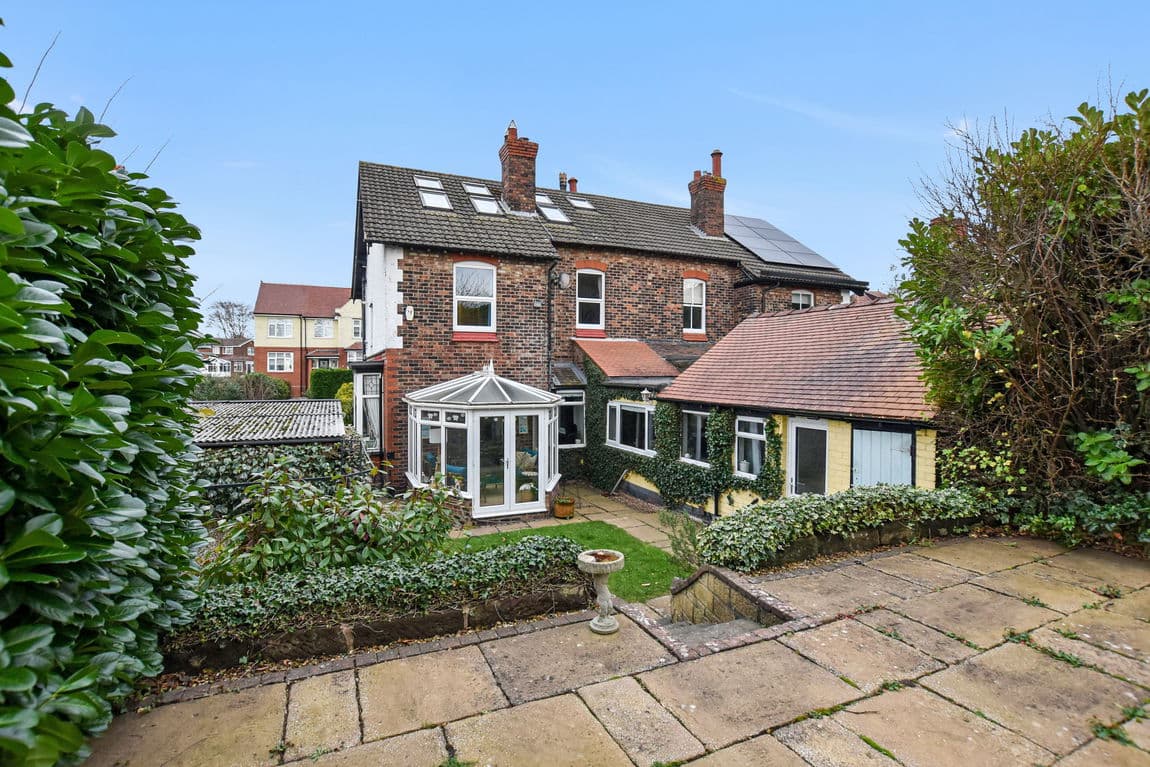 Red Lane, Appleton, Warrington, WA4 5AD