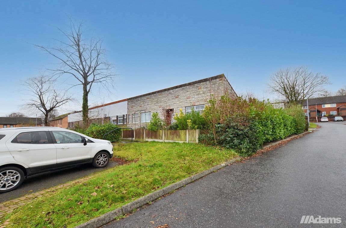 Chester Close, Castlefields, Runcorn, WA7 2HY