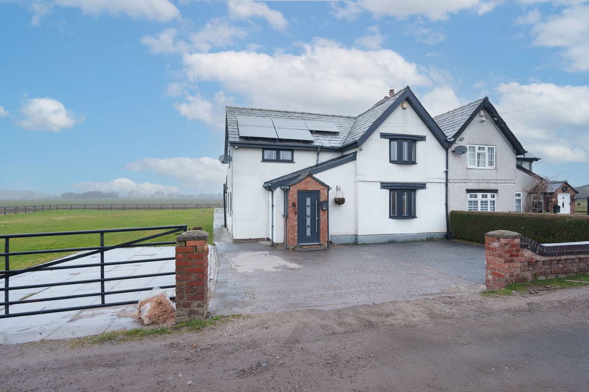 Garnetts Lane, Tarbock Green, Prescot, L35 1QW
