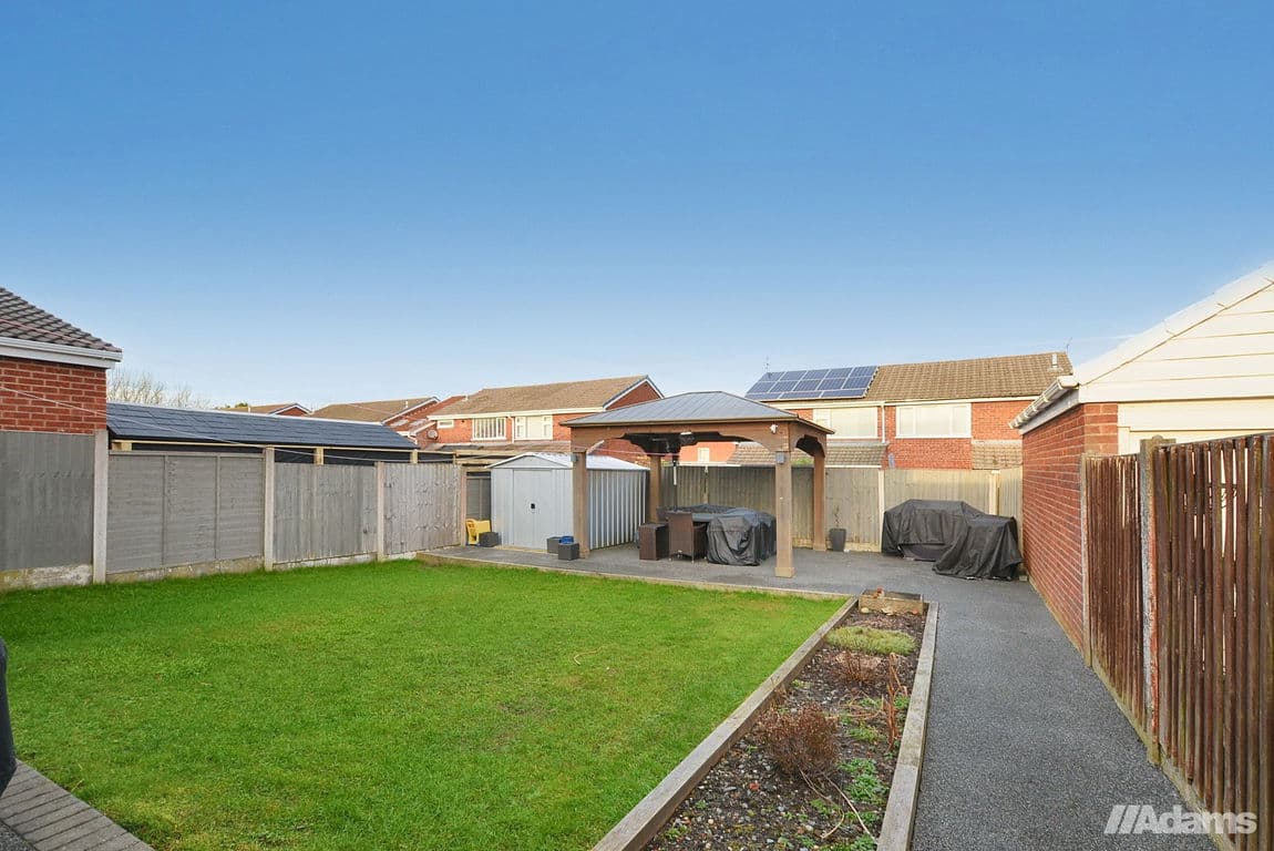 Claverton Close, Runcorn, WA7 4YE