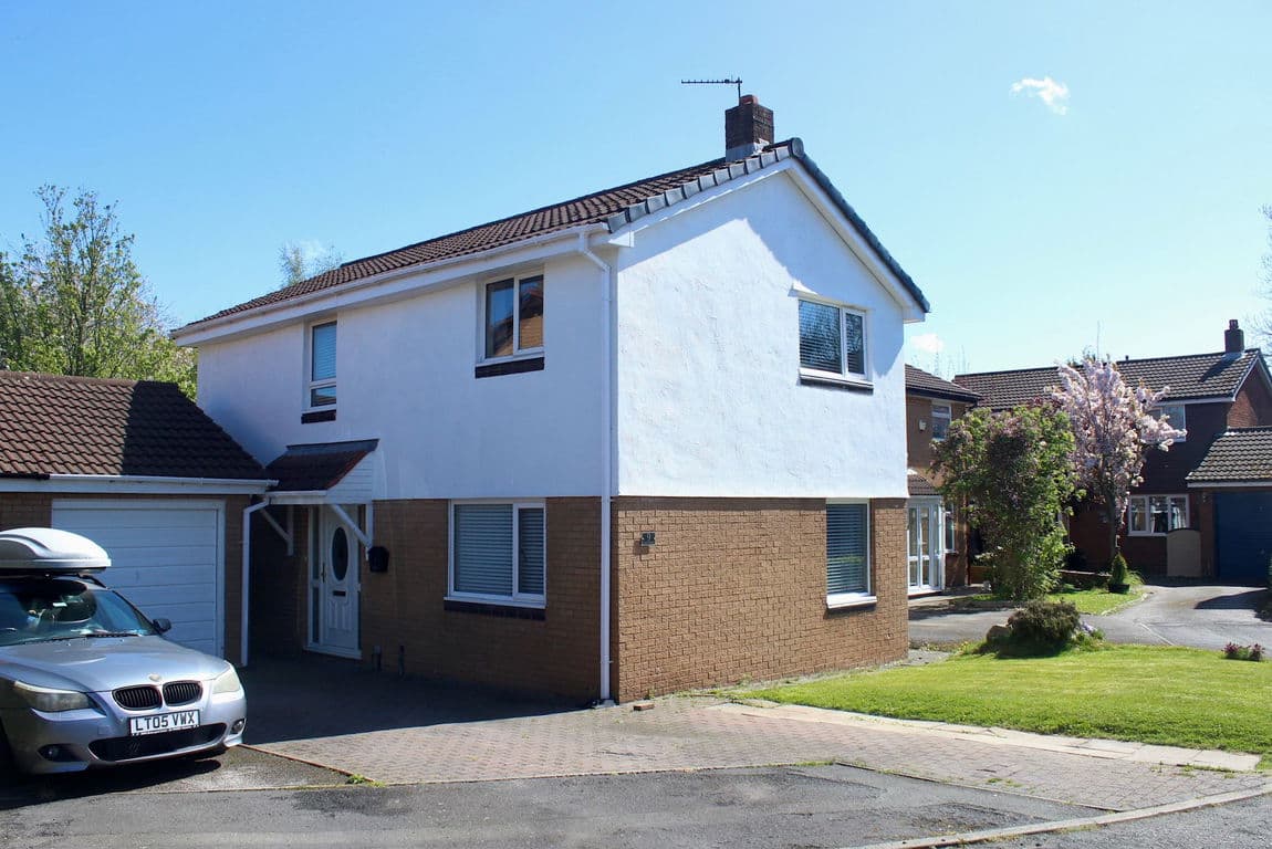 Jays Close, Murdishaw, Runcorn, WA7 6HJ