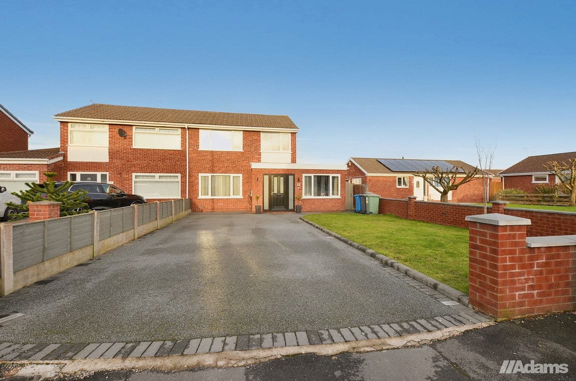 Claverton Close, Runcorn, WA7 4YE