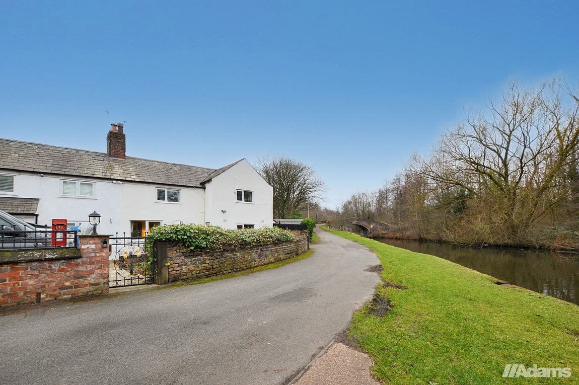Astmoor Bridge Lane, Astmoor, RUNCORN, WA7 1NW