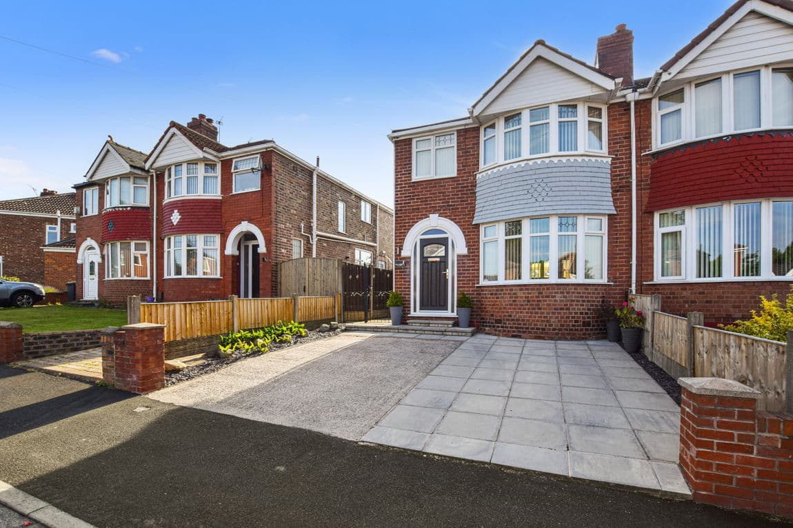 Poolside Road, Runcorn, WA7 5QQ