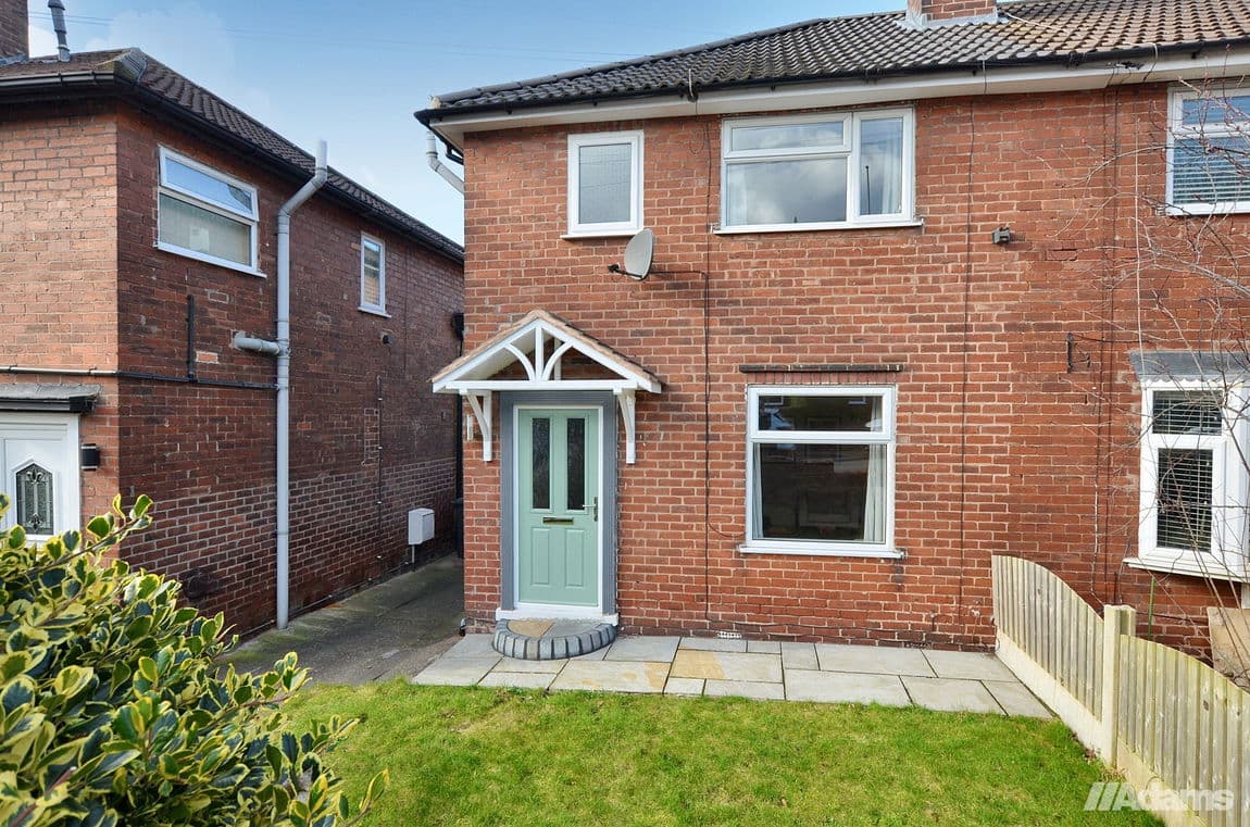 Castner Avenue, Weston Point, Runcorn, Cheshire, WA7 4EG