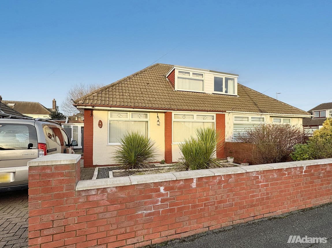 Heathview Close, Widnes, WA8 8XB