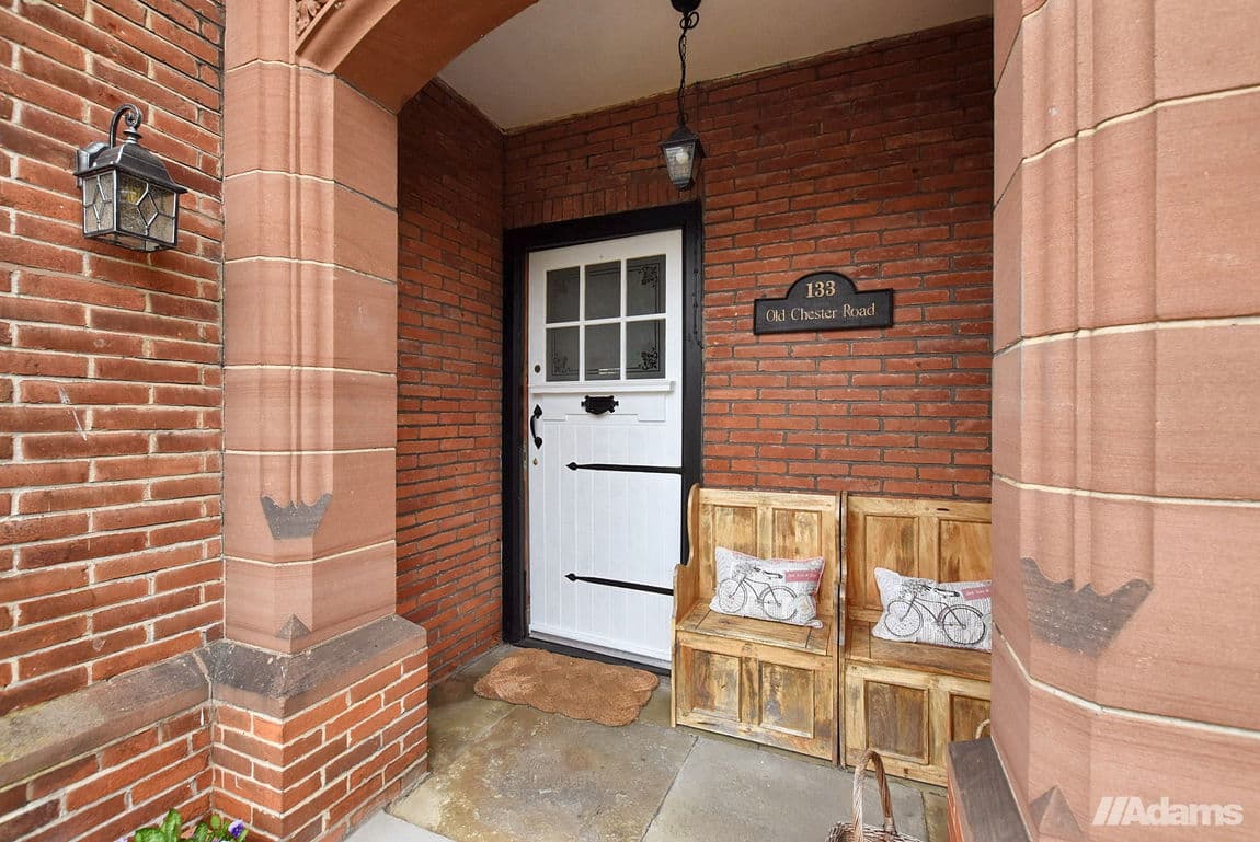 Old Chester Road, Higher Walton, Warrington, WA4 6TQ