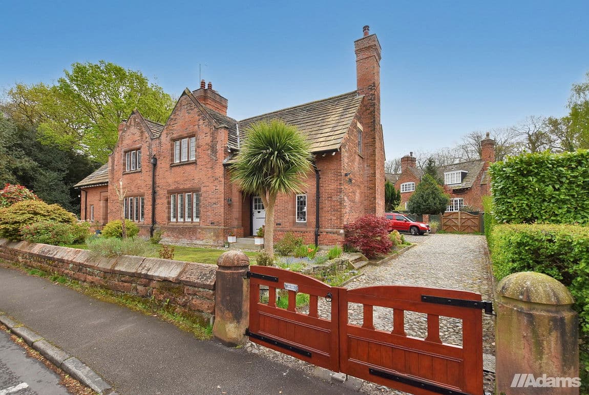 Old Chester Road, Higher Walton, Warrington, WA4 6TQ