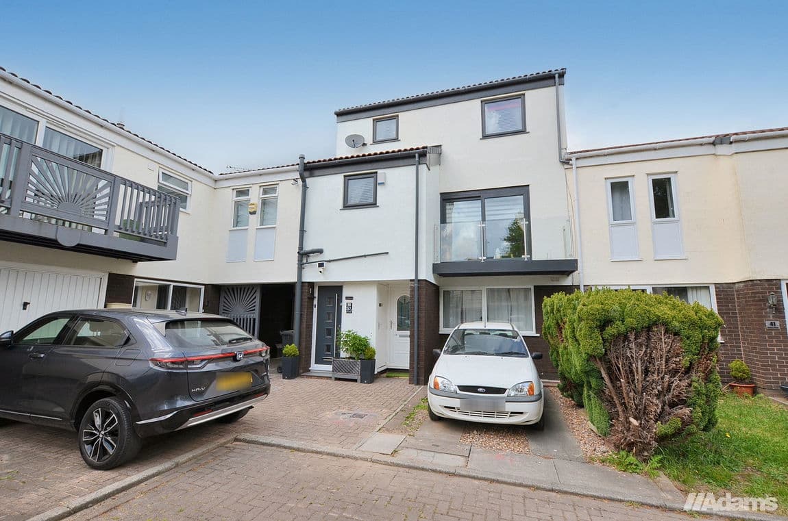 Marina Village, Preston Brook, Runcorn, WA7 3BH