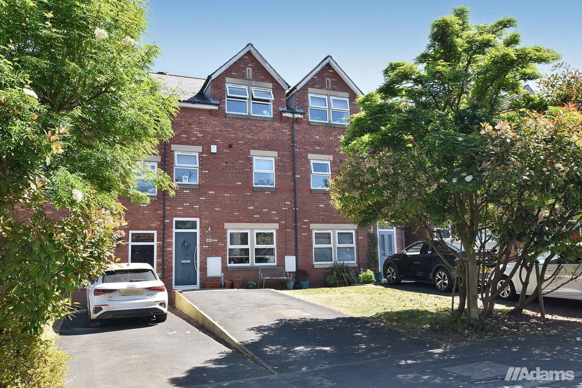 Egerton Mews, Stockton Heath, Warrington, WA4 6QG