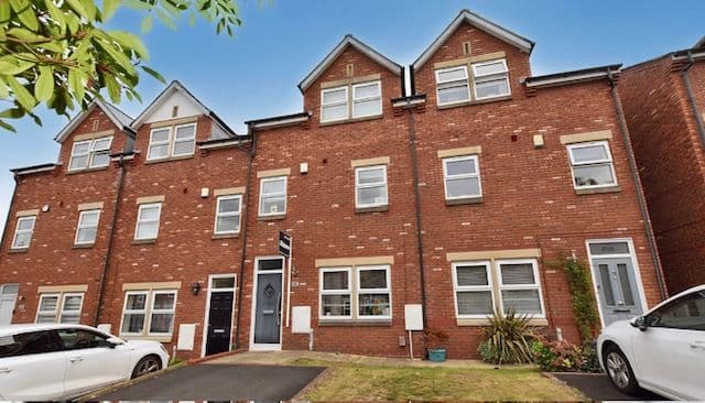 Egerton Mews, Stockton Heath, Warrington, WA4 6QG