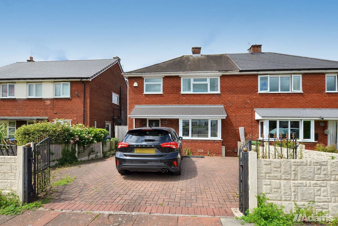 Larch Road, Runcorn, WA7 5HY