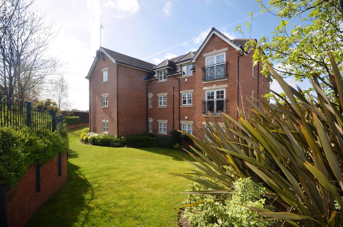 Cronton Lane, Widnes, WA8 5AR