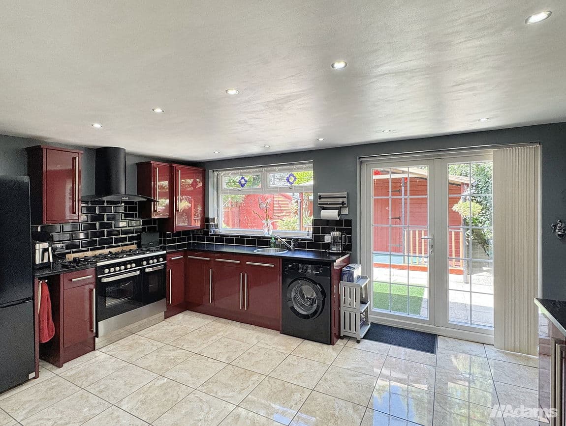 Hale Road, Widnes, WA8 8SZ