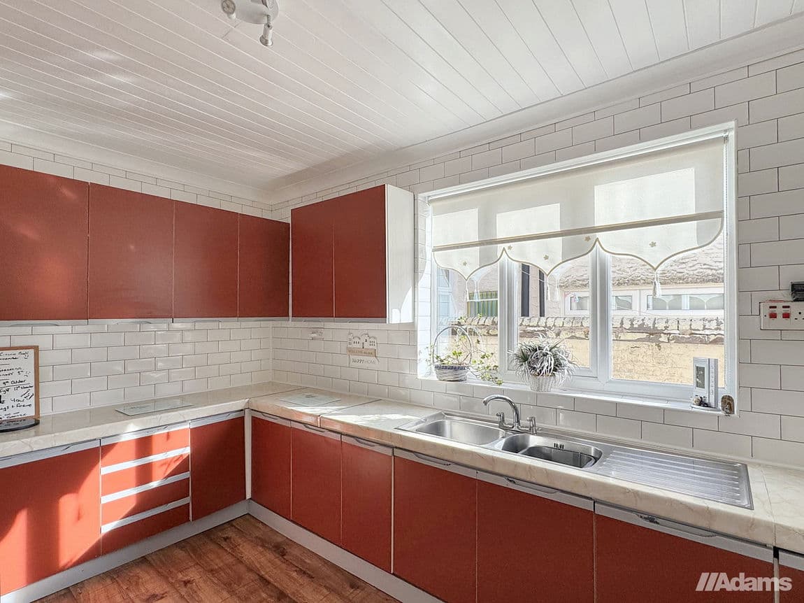 Appleton Road, Widnes, WA8 6EX