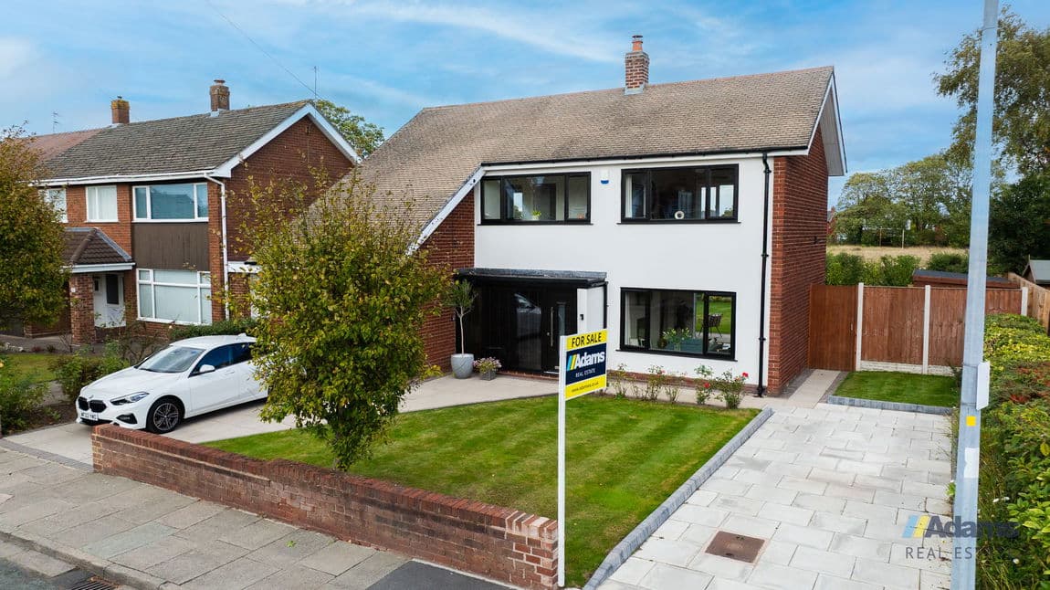 Ingham Road, Widnes, Cheshire, WA8 9HA