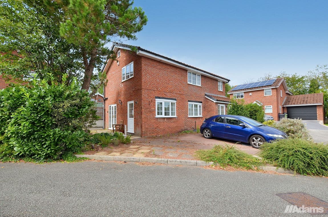 Betchworth Crescent, Beechwood, Runcorn, WA7 2YA