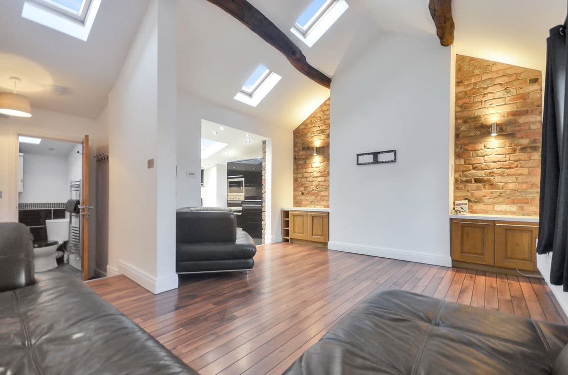 Derby Road, WIDNES, Cheshire, WA8 9LQ