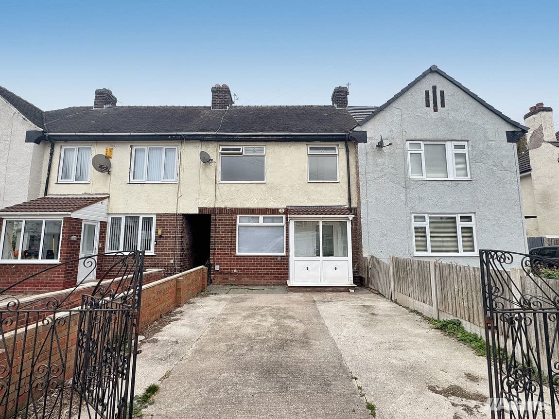 Baguley Avenue, Widnes, WA8 8xf