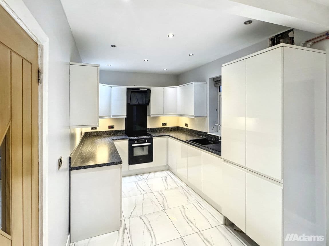 Henderson Road, Widnes, WA8 7LN