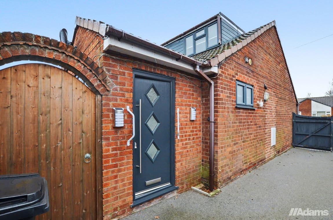 Cedar Avenue, Sutton Weaver, Runcorn, WA7 3ET