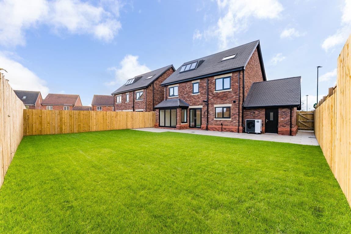 Peel House Lane, Widnes, WA8 6SZ