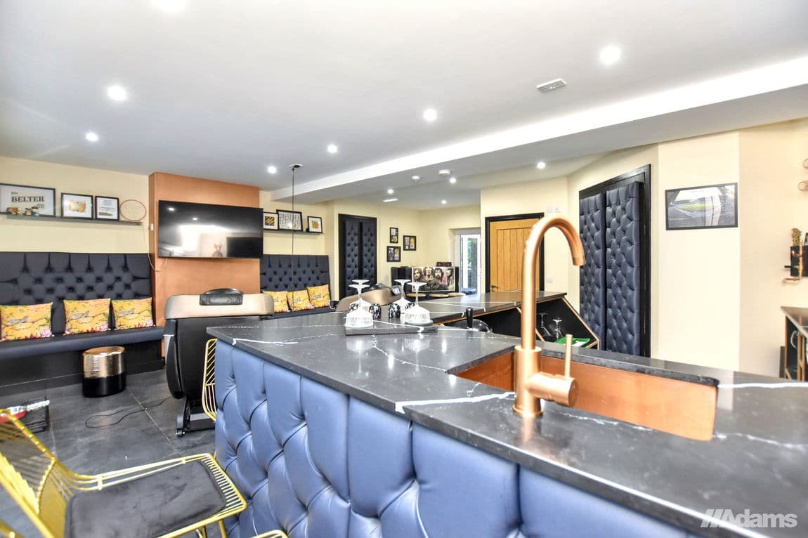 All Saints Drive, Thelwall, Warrington, WA4 2JJ