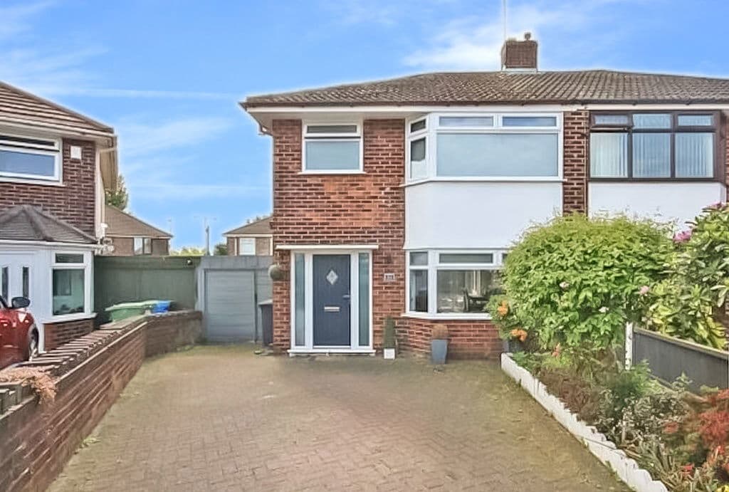 Fieldway, Widnes, WA8 3JD