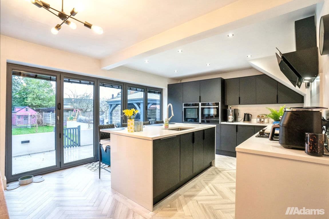 Hillfoot Crescent, Stockton Heath, Warrington, WA4 6SB