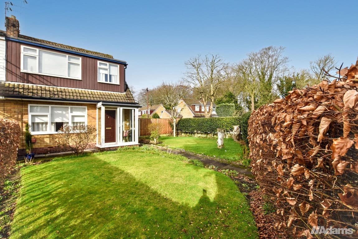 Cinnamon Lane North, Fearnhead, Warrington, WA2 0AQ