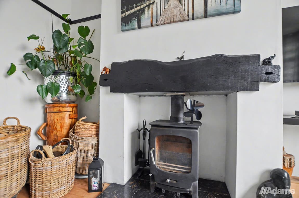 Halton Brow, Halton, Runcorn, Cheshire, WA7 2EH