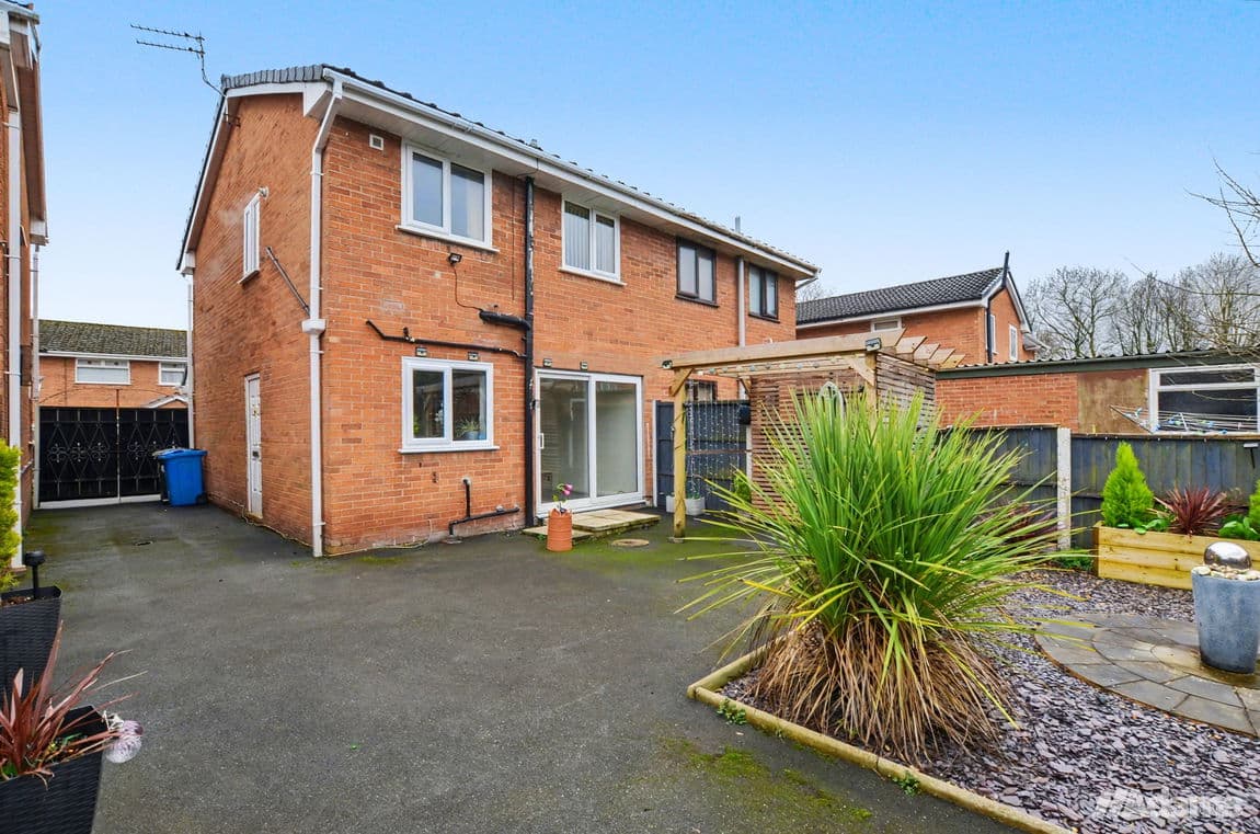 Wenlock Road, Beechwood, Runcorn, WA7 3JB