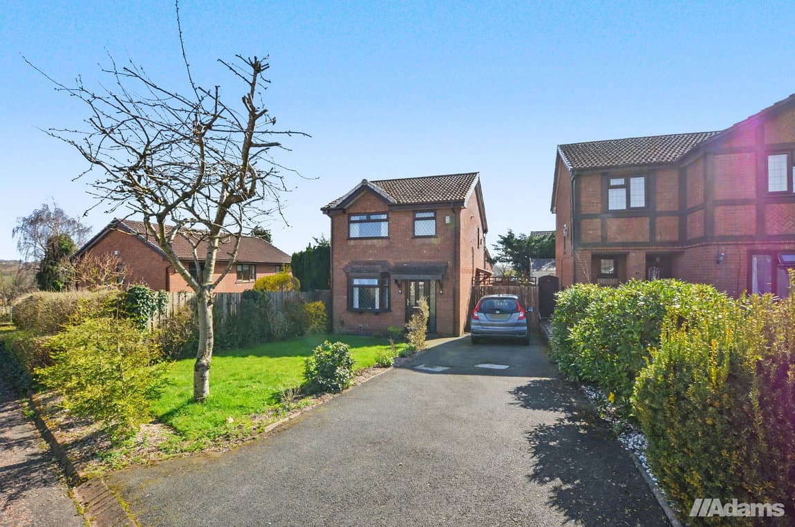 Ledston Close, Windmill Hill, Runcorn, Cheshire, WA7 6NS