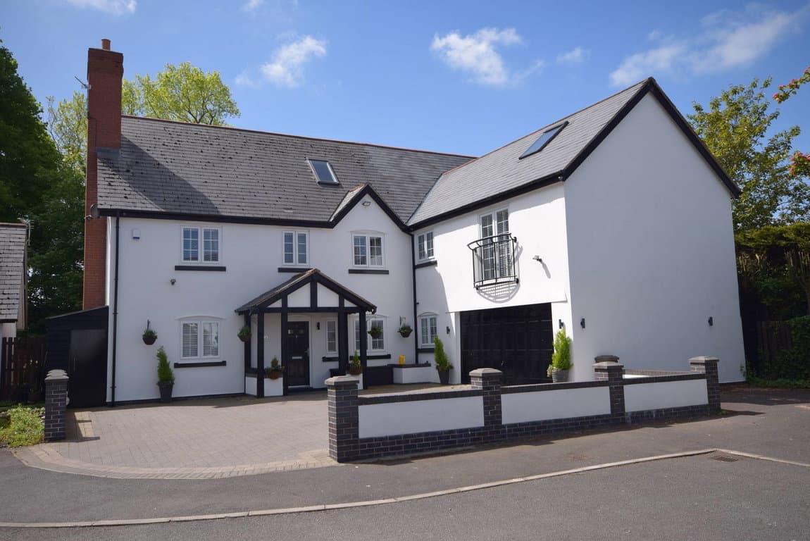 Carriage Close, Hale Village, Liverpool, Merseyside, L24 4EA