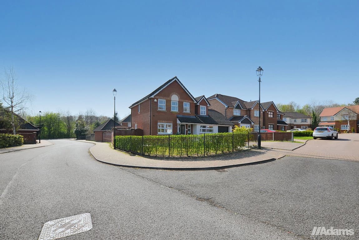 Lady Richeld Close, Runcorn, WA7 1XQ