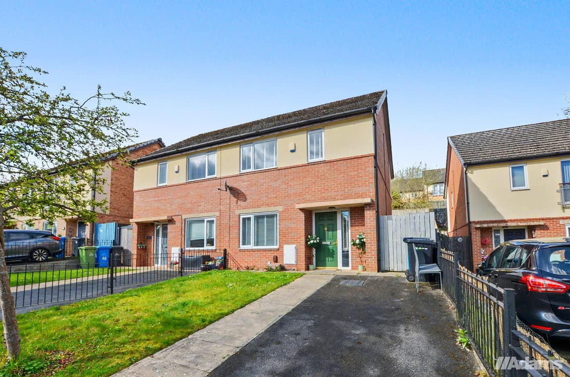 Meadow Row, Castlefields, RUNCORN, Cheshire, WA7 2LN