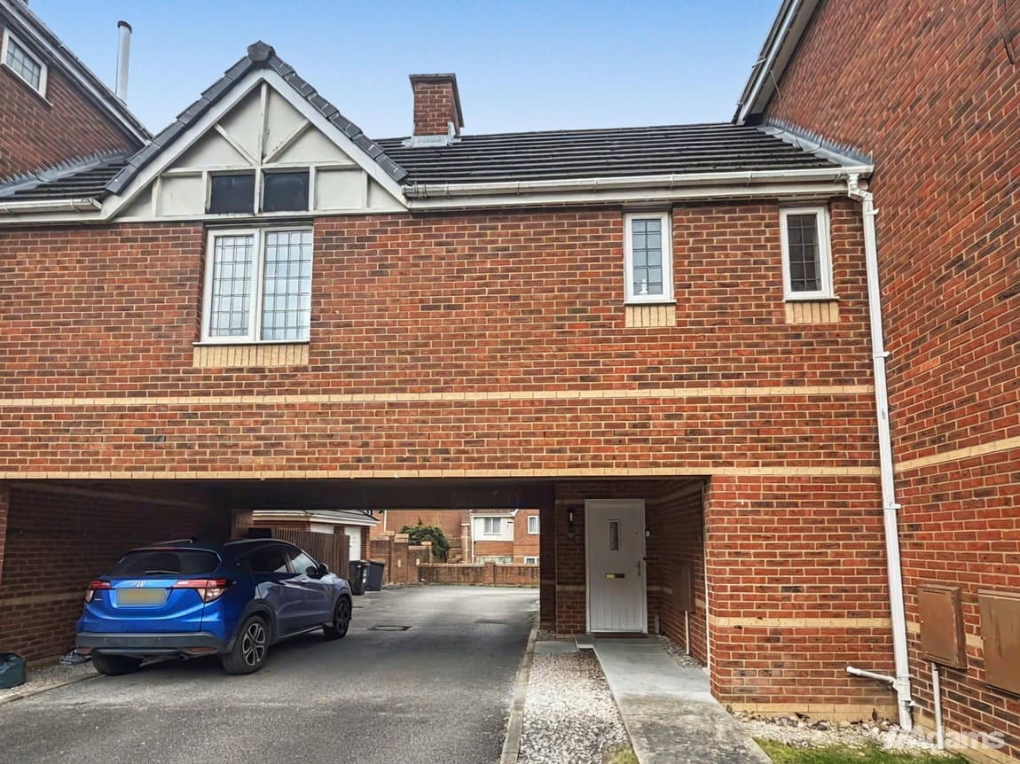 Upton Rocks Avenue, Widnes, WA8 9DA