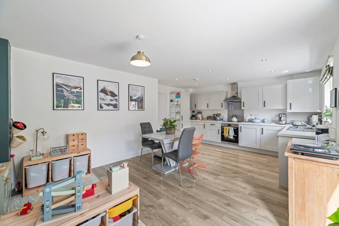 Sawston Cross, Runcorn, WA7 1YE