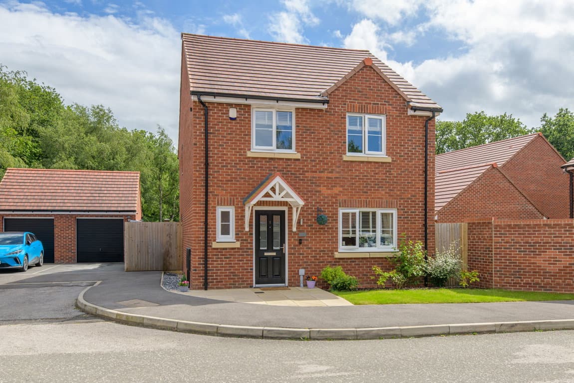 Sawston Cross, Runcorn, WA7 1YE