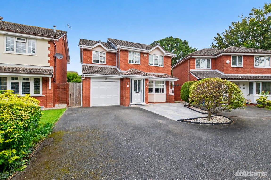 Dorchester Park, Runcorn, WA7 1QB