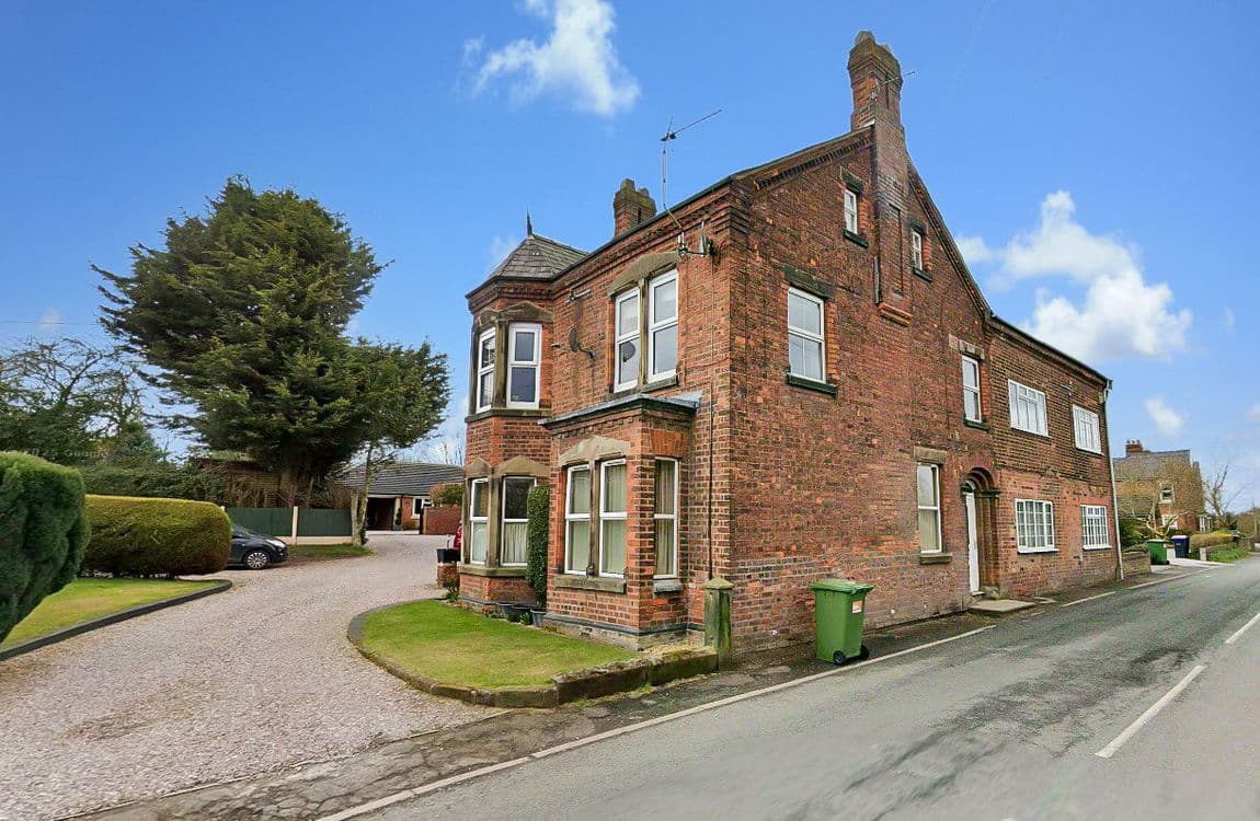 Station Road, Weaverham, Northwich, CW8 3PY