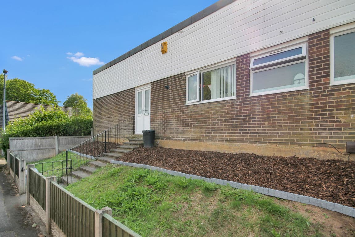 Cornwall Close, Castlefields, Runcorn, WA7 2JS