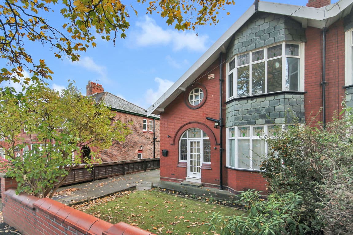 Victoria Road, Runcorn, WA7 5BL