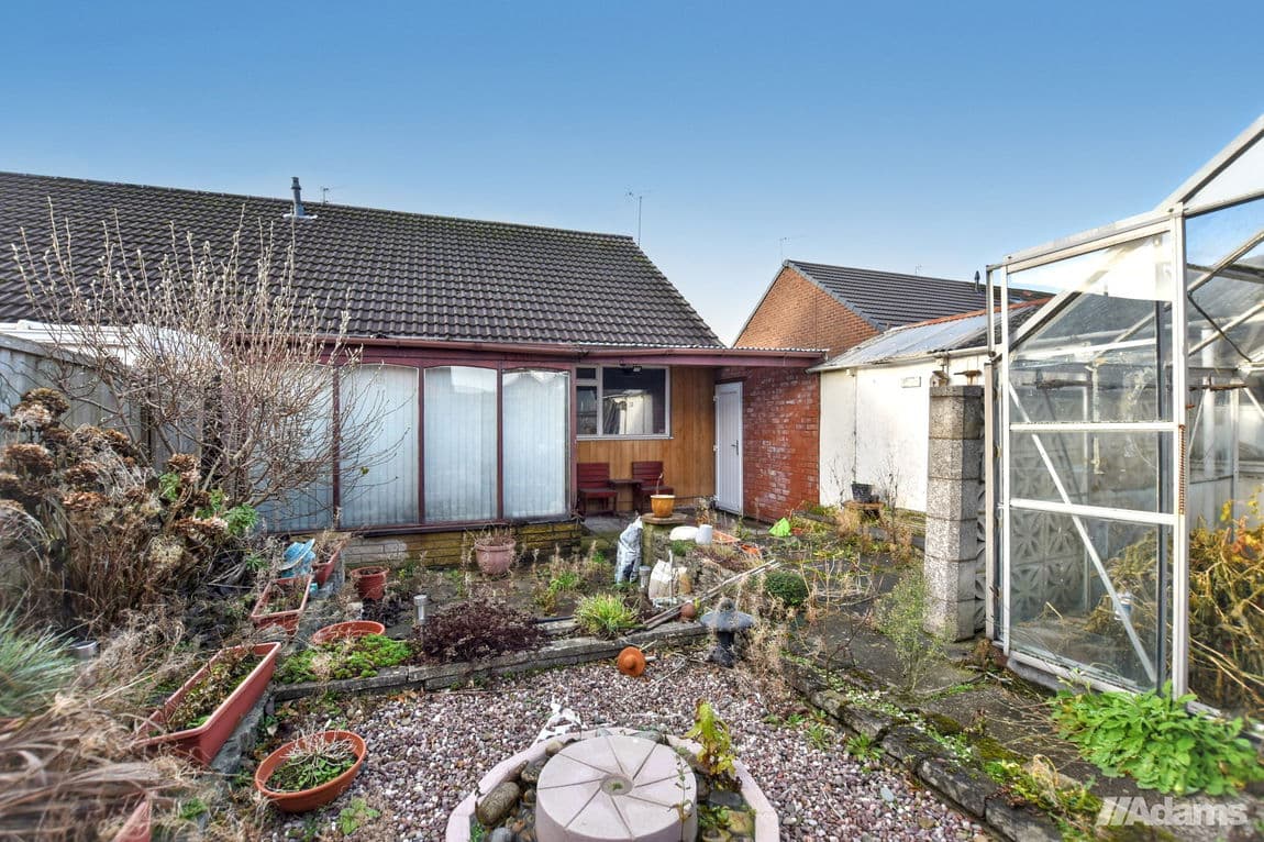 St. John Avenue, Warrington, WA4 6DG