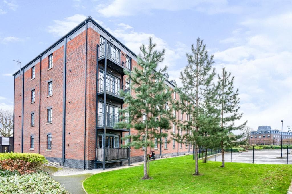 Elphins Drive, Warrington, WA4 6DP