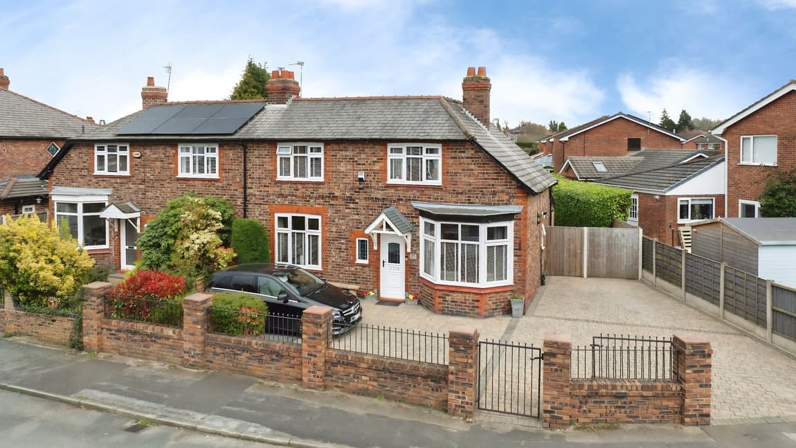 Ackers Lane, Stockton Heath, Warrington, WA4 2BZ