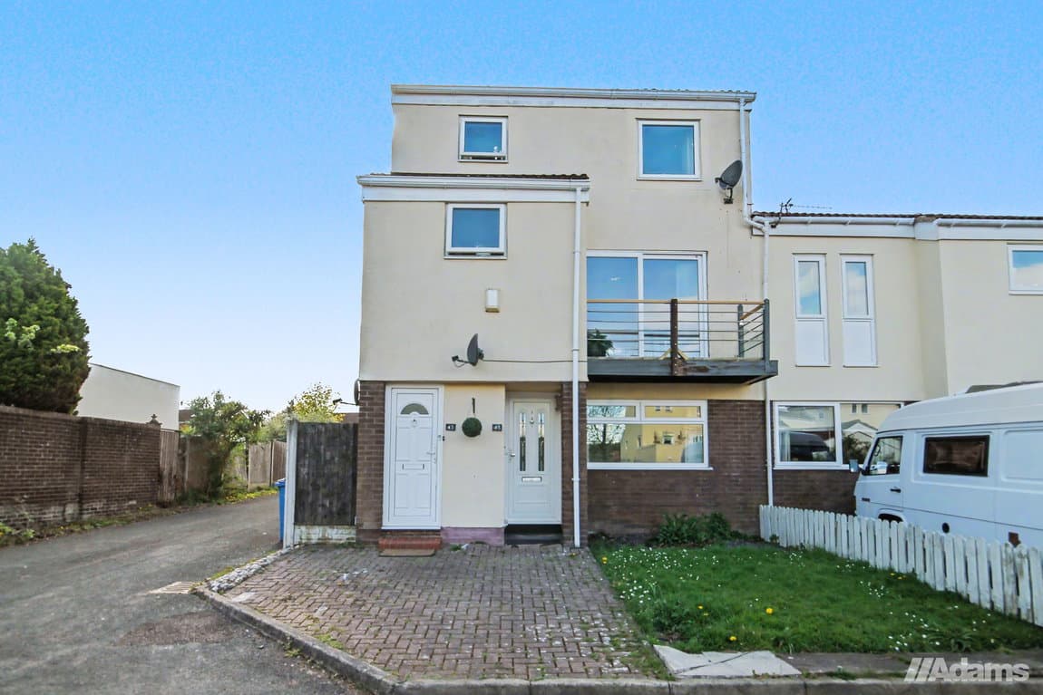 Marina Village, Preston Brook, Runcorn, WA7 3BH