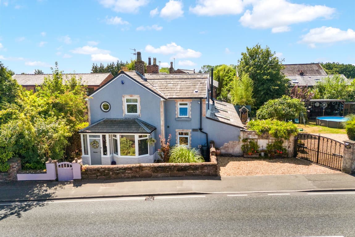 Warrington Road, Rainhill, Prescot, L35 6PG